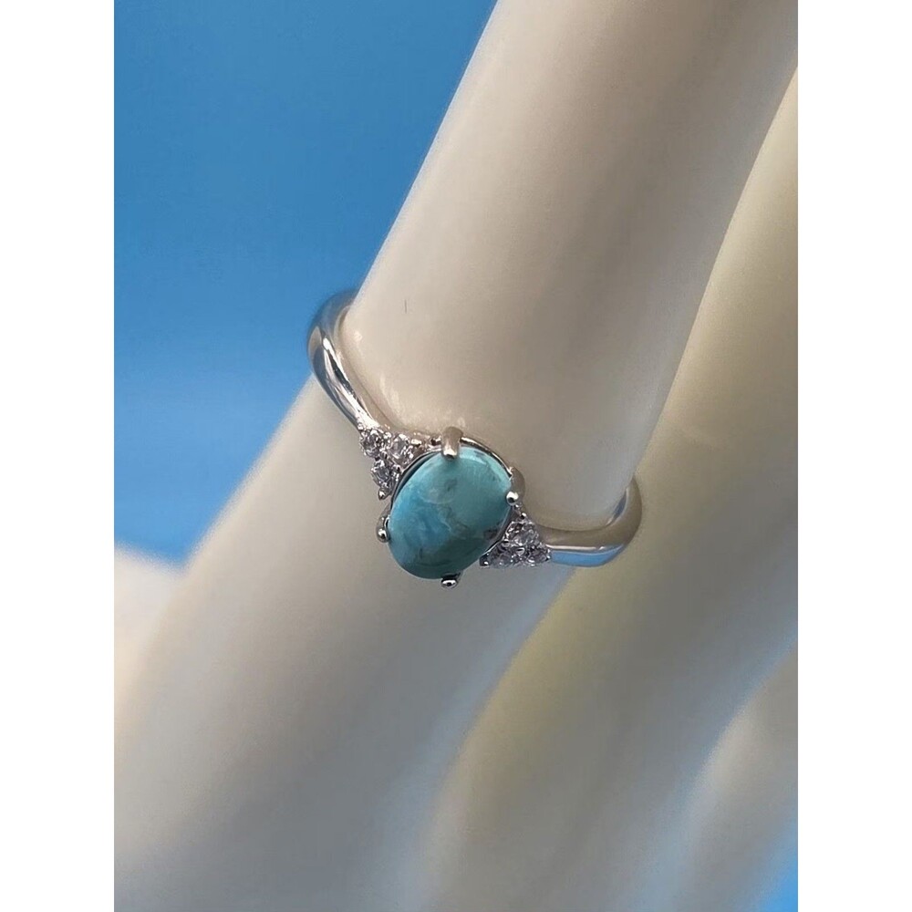 925 Sterling Silver Oval Turquoise and CZ Accent Ring Size 7
